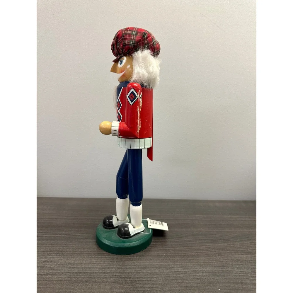 Golf Nutcracker Christmas Decor Wooden Golfer Plaid Hat Argyle Sweater Red Blue